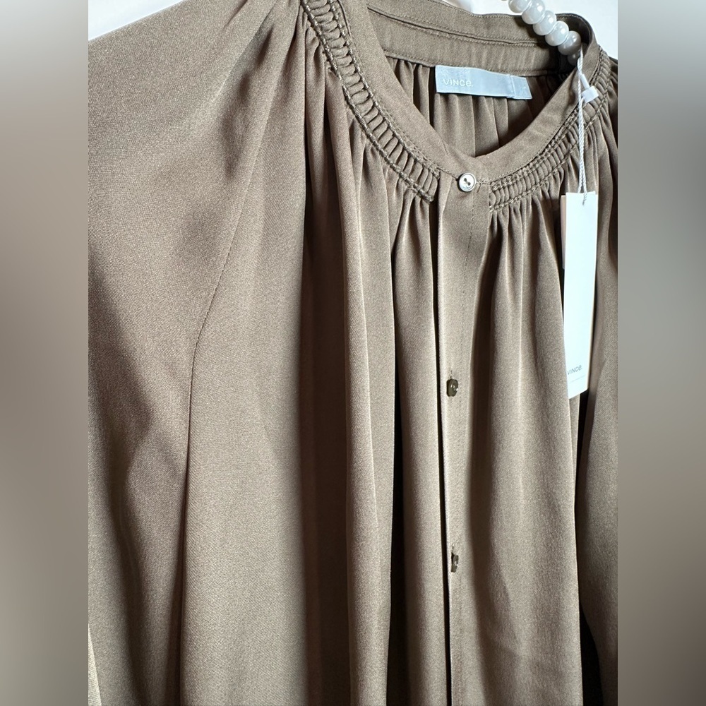 Vince olive green  Button-Up Blouse - Picture 3 of 8